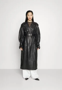 ELLEME Chaqueta De Cuero - Black