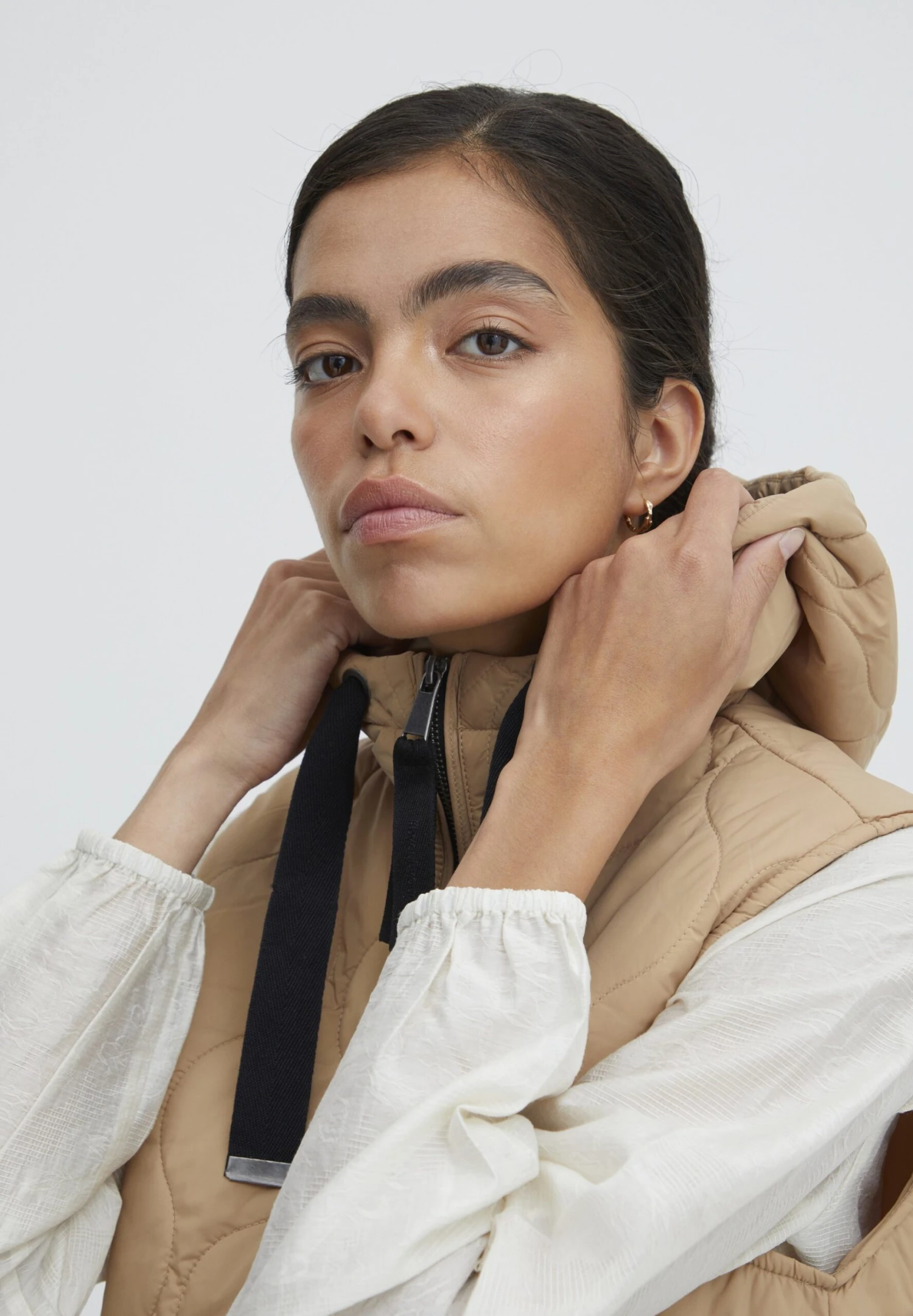 B.young Byberta - Chaleco - Tannin - Imagen 4