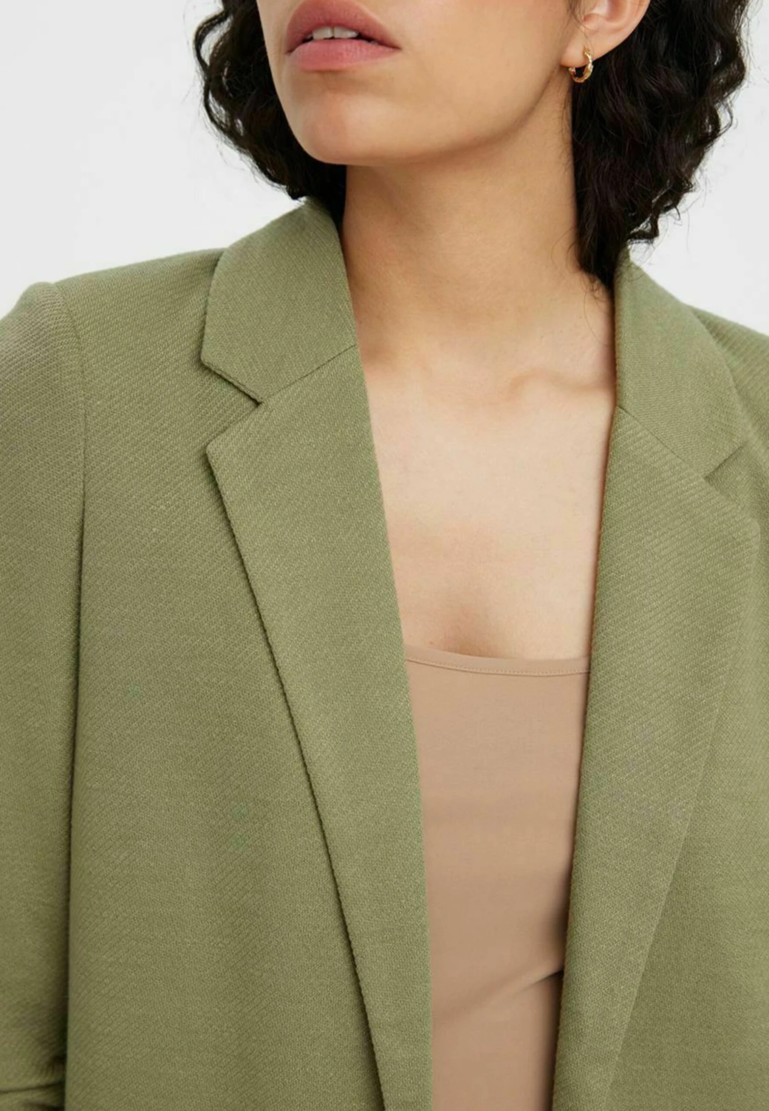 Vero Moda Abrigo Corto - Oil Green - Imagen 4