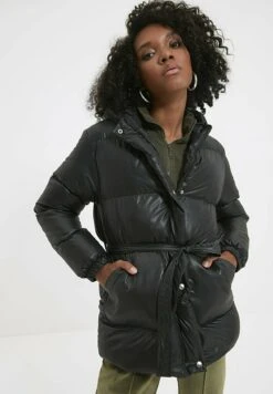 Trendyol Abrigo De Invierno - Black