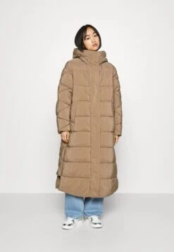 Yasliro Long Padded Coat - Abrigo De Invierno - Caribou