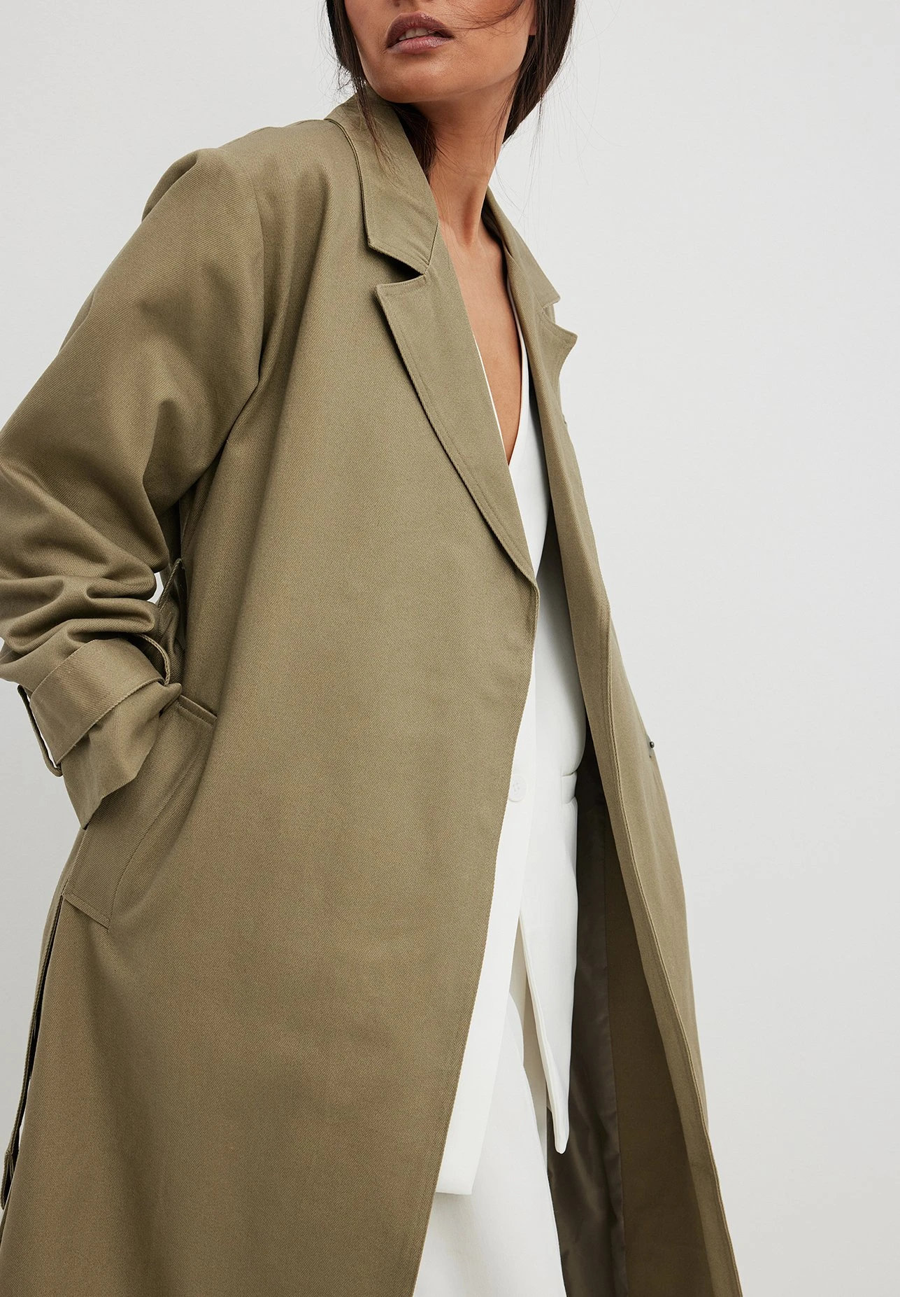 NA-KD Aus Schwerer - Gabardina - Khaki - Imagen 3